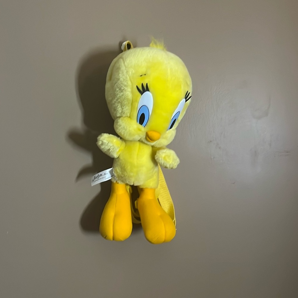 😄1997 Tweety bird backpack purse